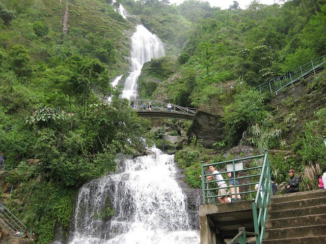 Silver Waterfall Sapa Tour Ubuntu Hostel