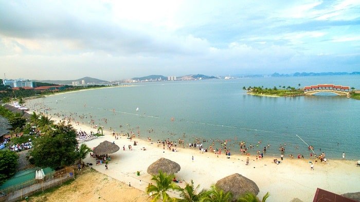 Ha Long Bay