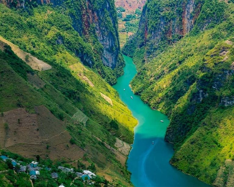 Ha Giang Loop