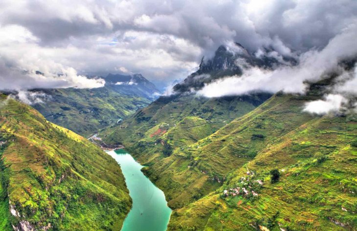 Ha Giang Loop