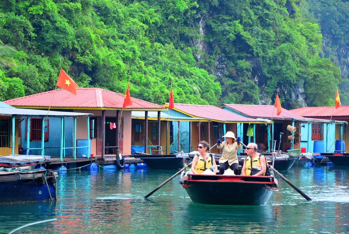 Tra Bau Village Ha Long Bay