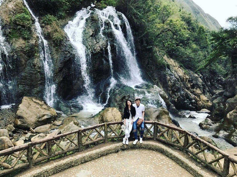 Silver Waterfall Sapa Tour Ubuntu Hostel